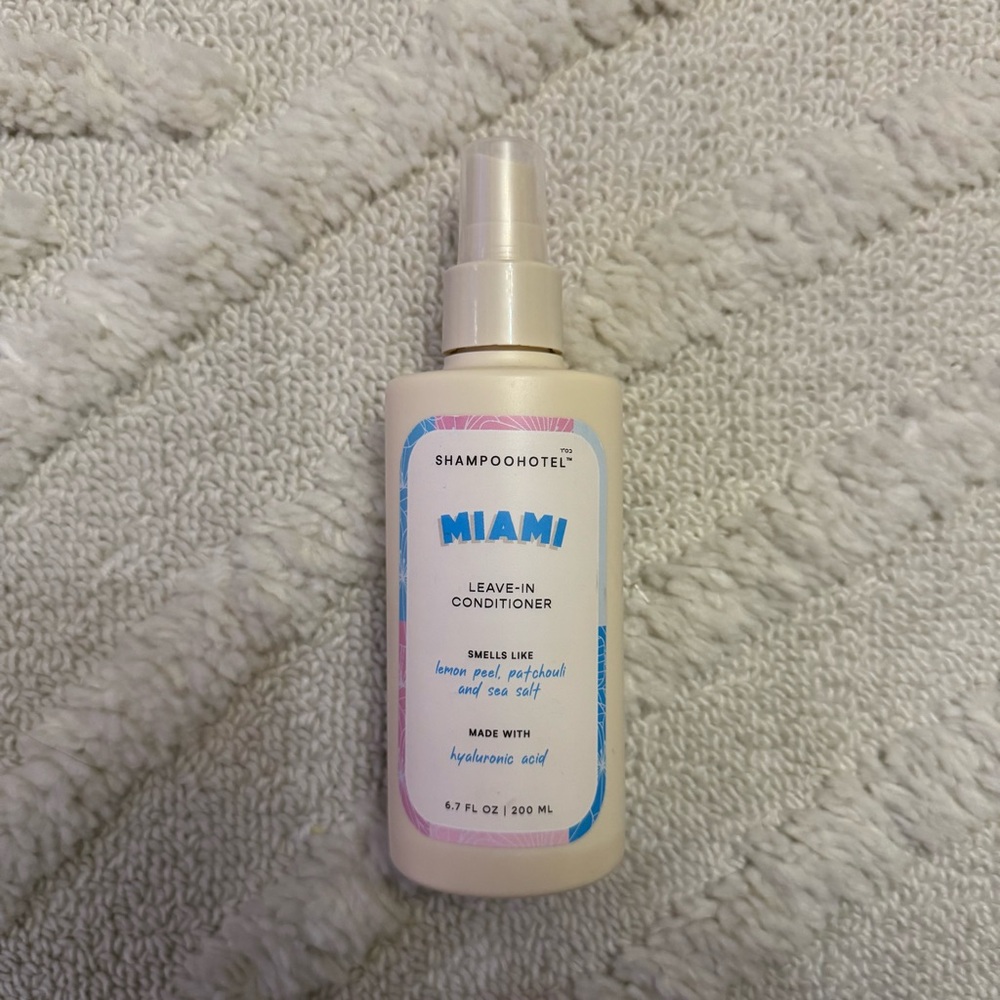 Shampoohotel Miami Leave In Hair Conditioner 6.7 FL OZ Full Size